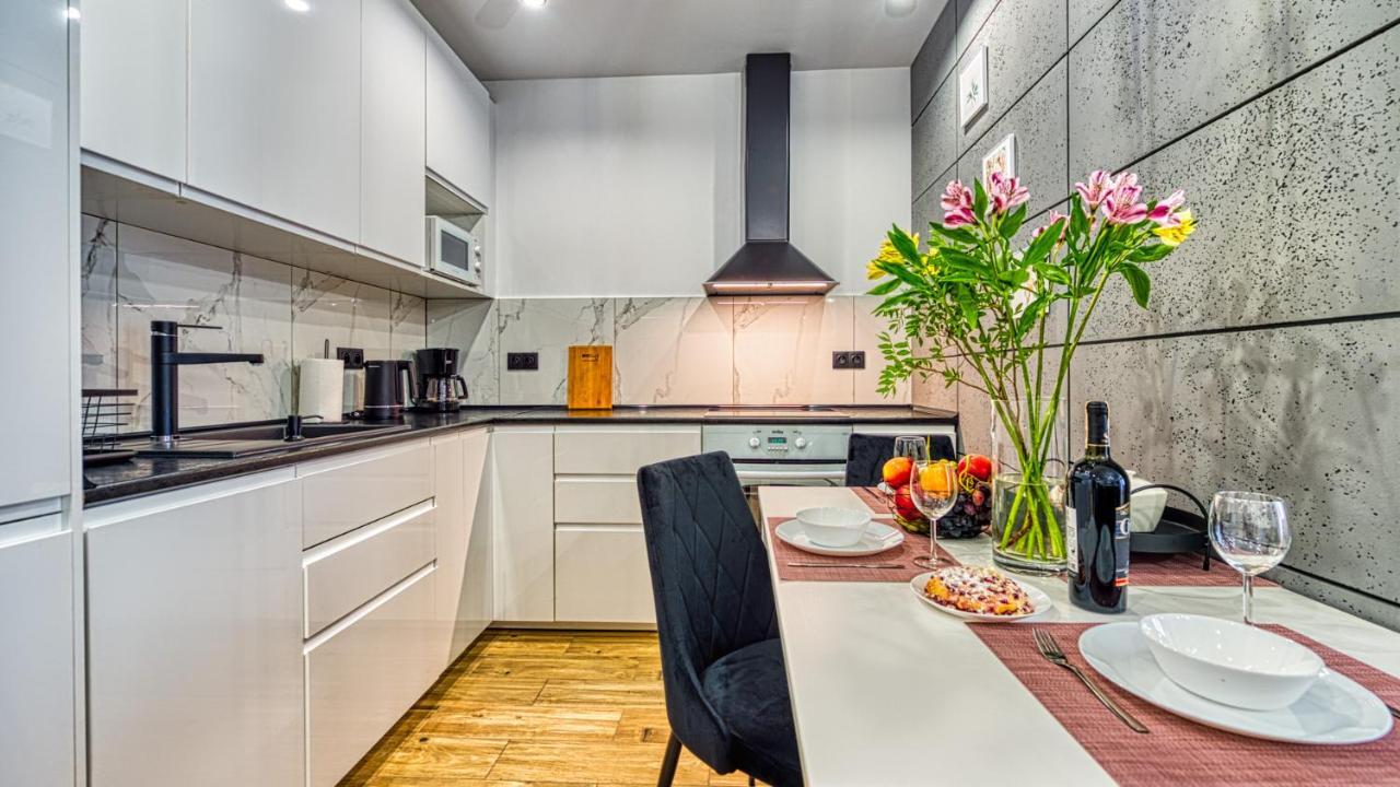 Apartament Angelika G1 Z Prywatna Sauna, 3 Sypialniami, 2 Lazienkami - 5D Apartamenty ชเวียราโดว์-สโดรยจ์ ภายนอก รูปภาพ