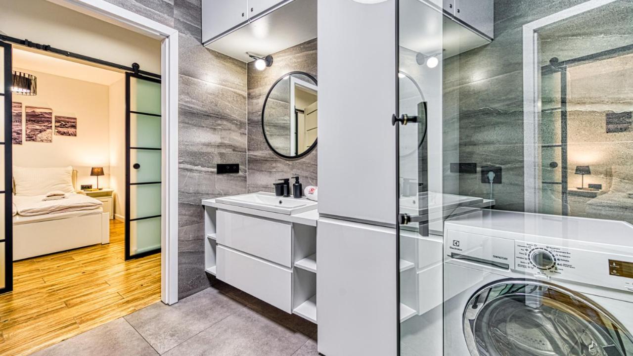 Apartament Angelika G1 Z Prywatna Sauna, 3 Sypialniami, 2 Lazienkami - 5D Apartamenty ชเวียราโดว์-สโดรยจ์ ภายนอก รูปภาพ